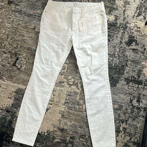 Frame White Jeans (tags still on)